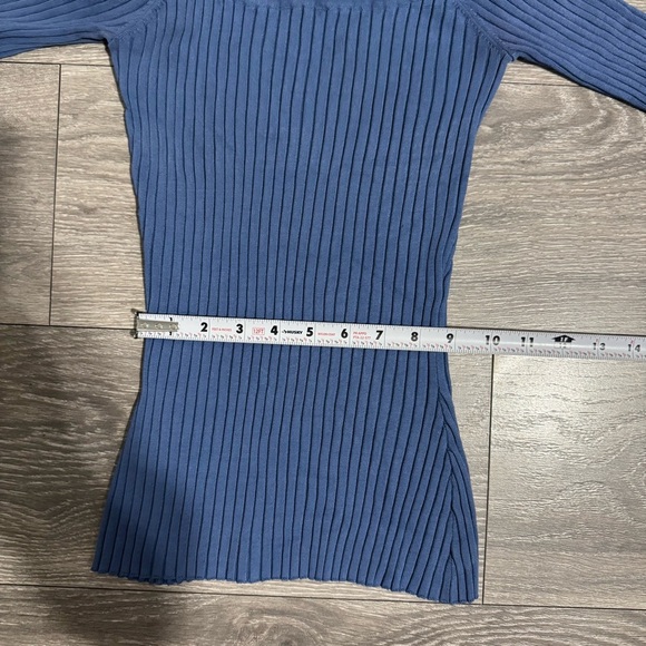 BCBGMaxAzria Blue Off-the-Shoulder Elegant Stretchy Sweater Size XXS - Picture 15 of 17
